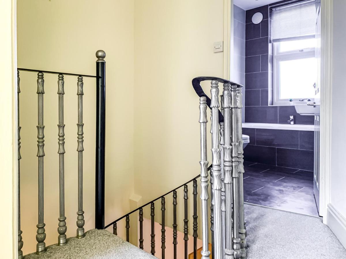 The Vines - Stunning Period Home With Free Parking York Exterior foto