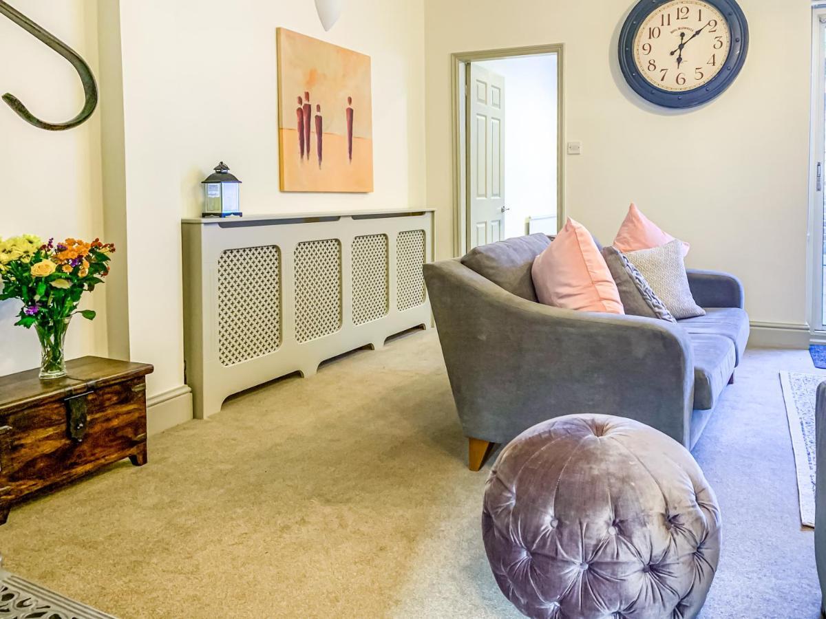 The Vines - Stunning Period Home With Free Parking York Exterior foto