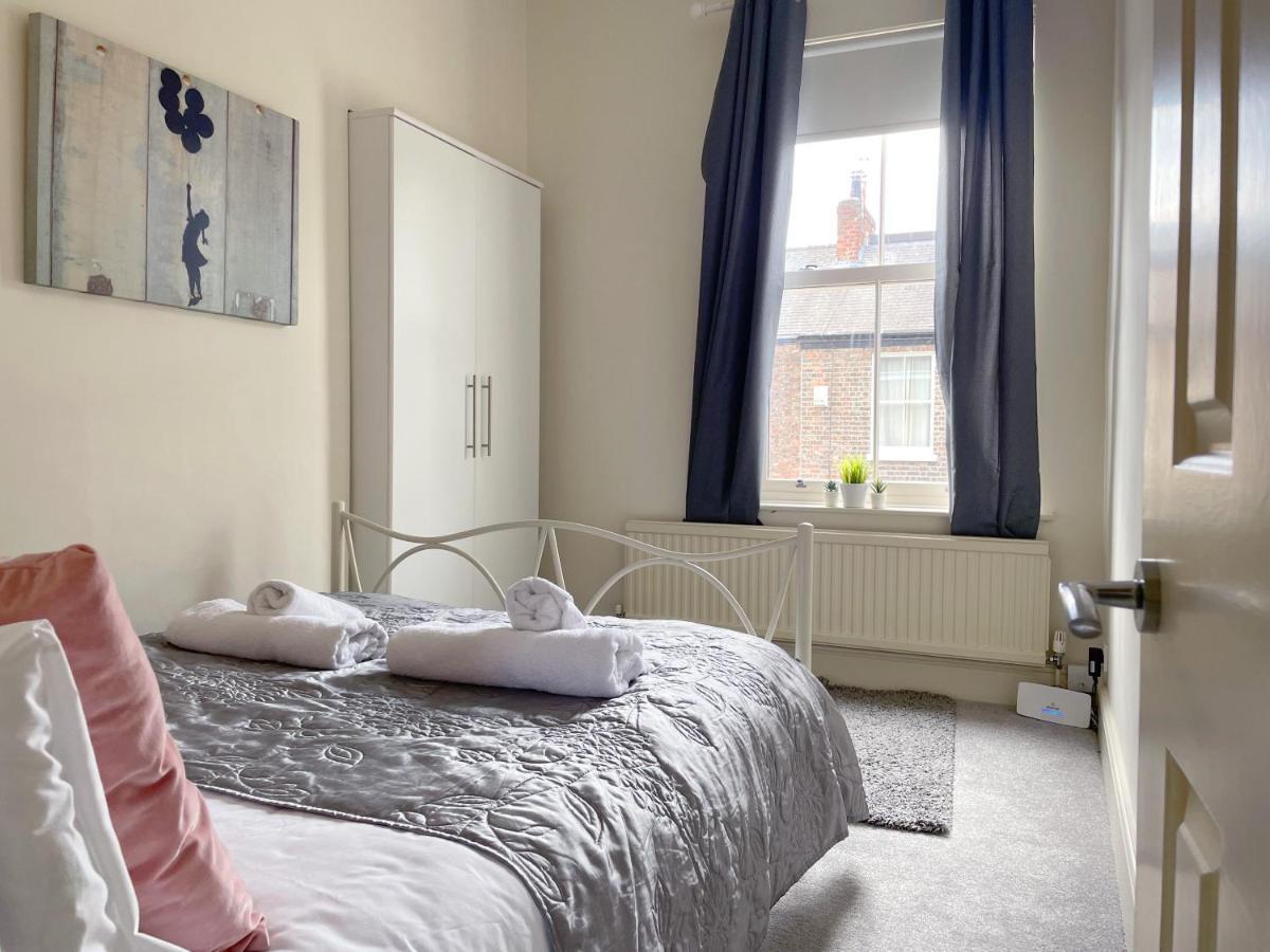 The Vines - Stunning Period Home With Free Parking York Exterior foto