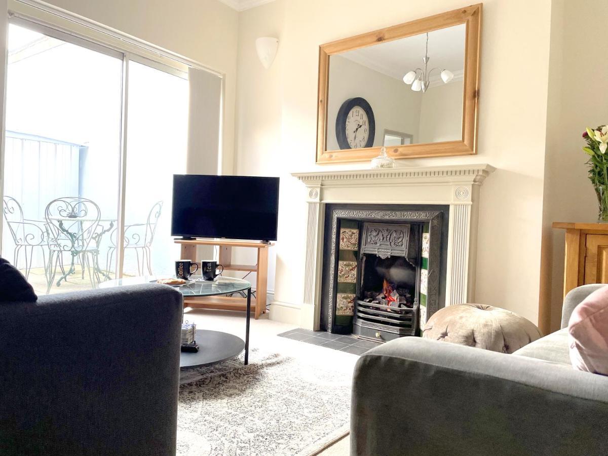 The Vines - Stunning Period Home With Free Parking York Exterior foto