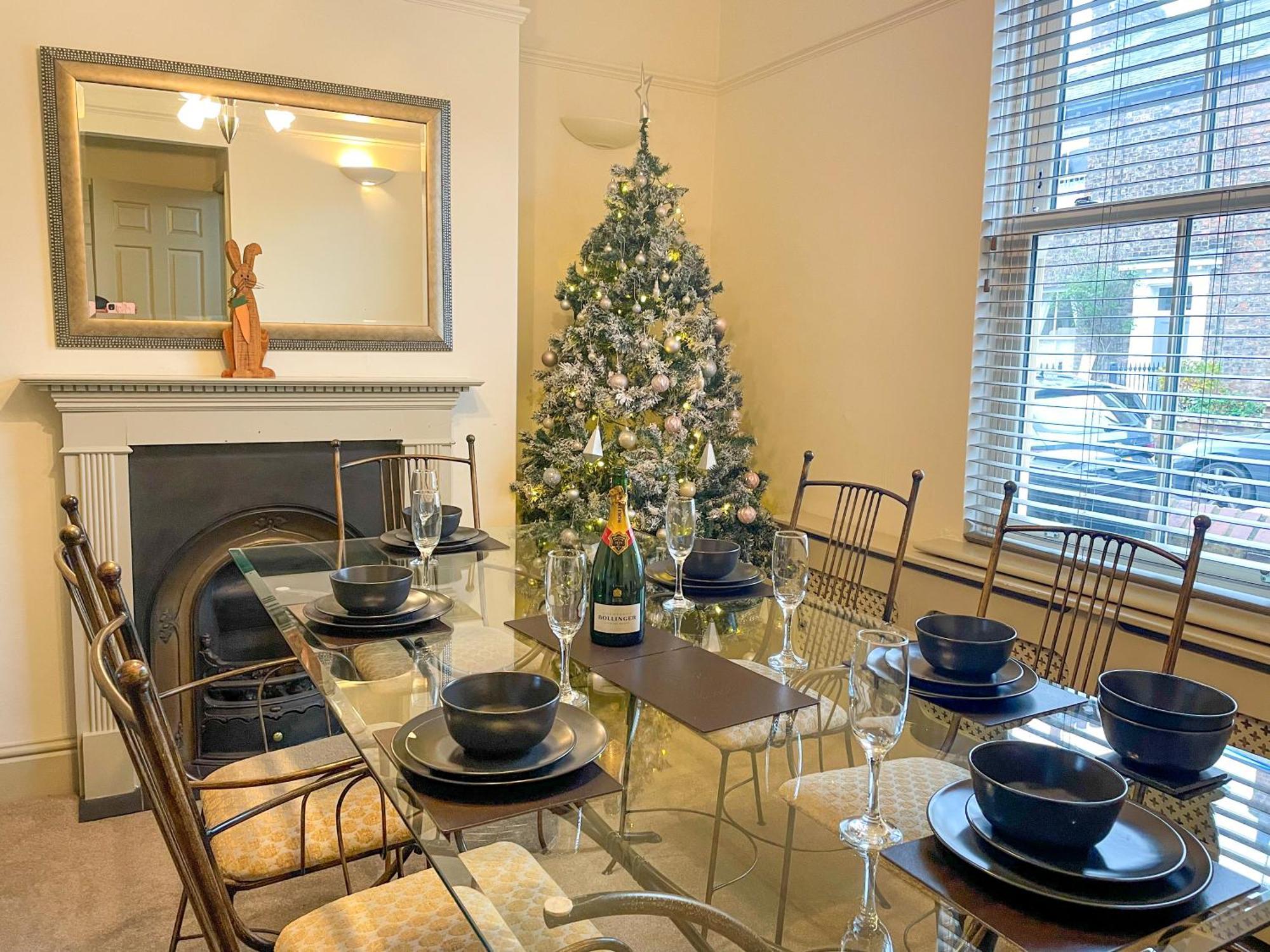 The Vines - Stunning Period Home With Free Parking York Exterior foto